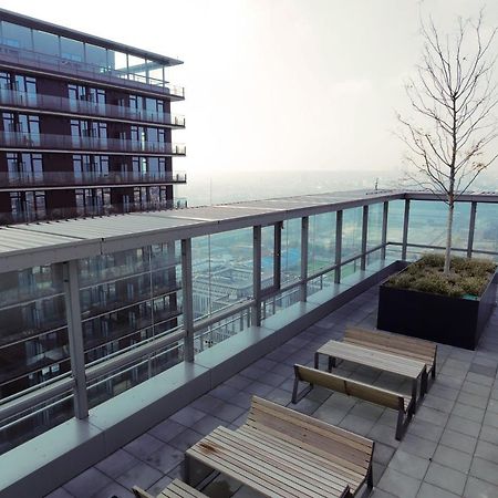 Triiiple Suites Level 22 mit Balkon und Tiefgarage Wien Exterior foto