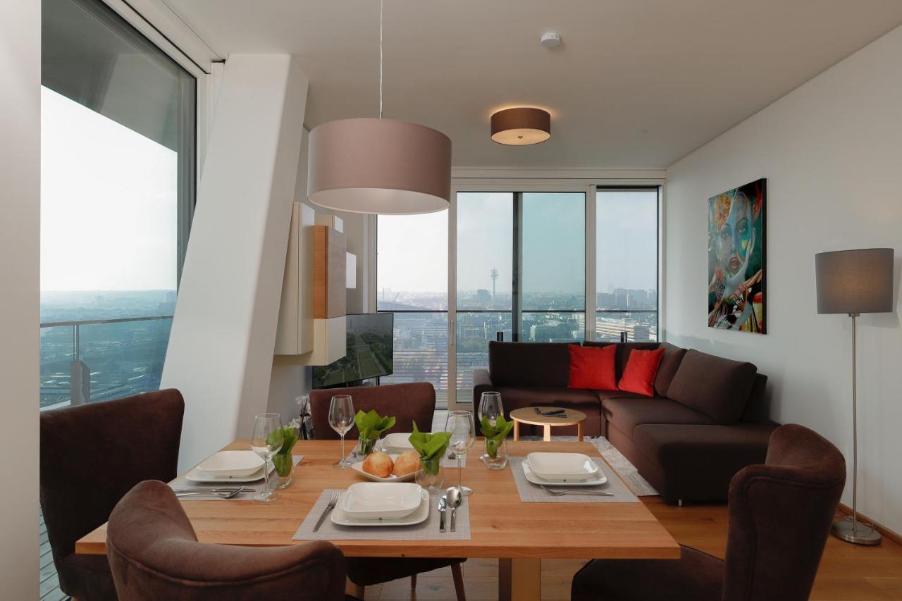 Triiiple Suites Level 22 mit Balkon und Tiefgarage Wien Exterior foto